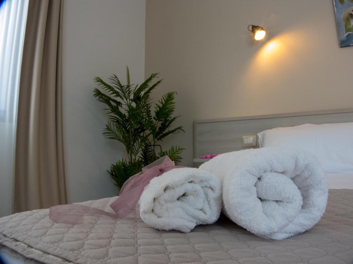 Green Guest House Oristano Kültér fotó