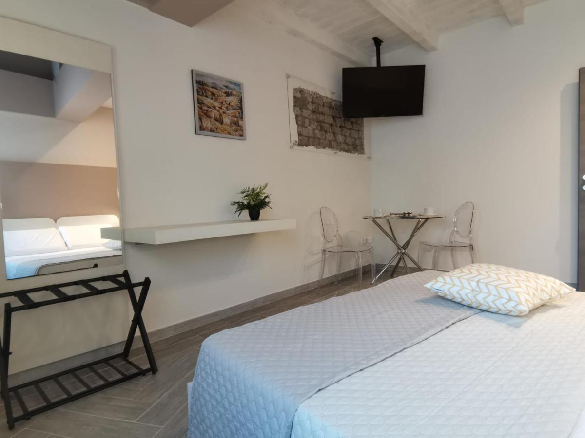 Green Guest House Oristano Kültér fotó